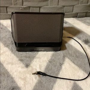 iHome Speaker Rechargable Portable